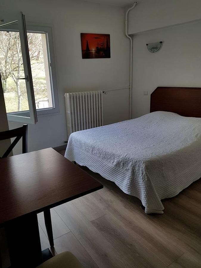 Hotel Restaurant Le Lachens 3*